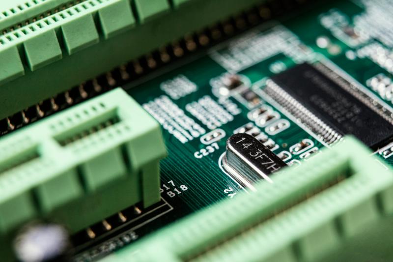 Conserto inversor de frequência: como garantir o funcionamento ideal do seu equipamento